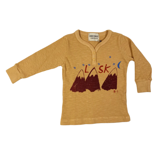 New Bobo Choses "Alaska"&nbsp;long sleeve ribbed t-shirt in yellow, made from 100% organic cotton.&nbsp;